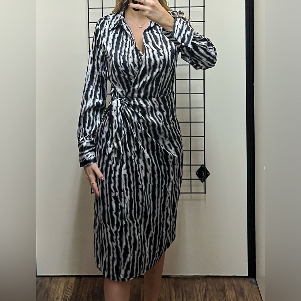Women’s wrap dress